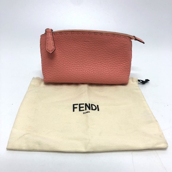 Fendi 8N0114 Cosmetics Pouch makeup pouch Pouch pink SilverHardware
